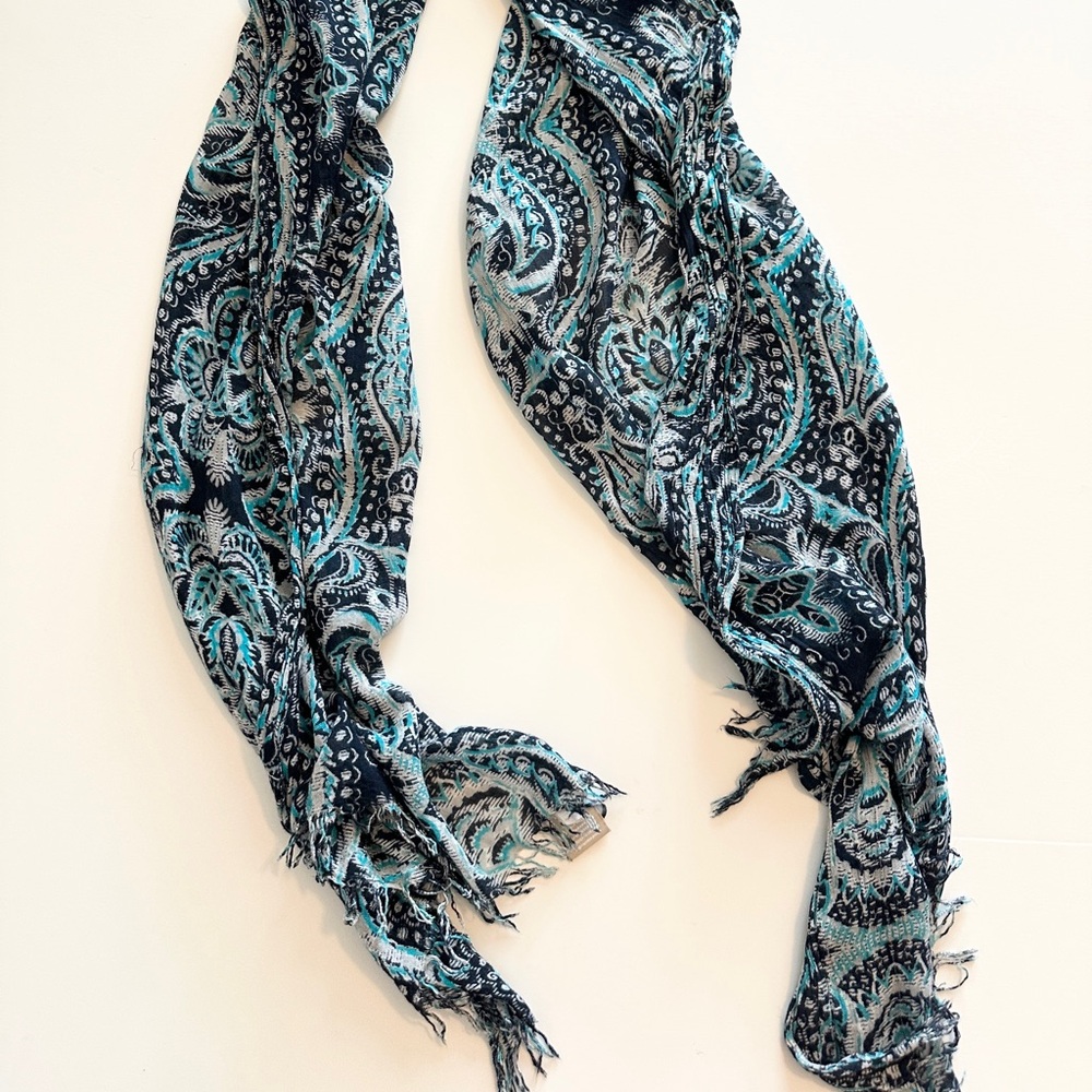 Banana Republic Blue Paisley Scarf